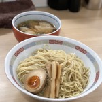 煮干鰮らーめん 圓 - 