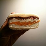 セントル ザ・ベーカリー - 自家製柿クリームチーズあんサンド❤