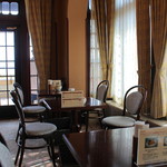 アサヒグループ大山崎山荘美術館 - カフェの一部屋