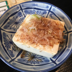 一亀 - 冷奴デカっ！