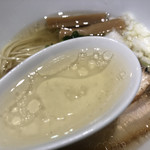 貪瞋癡 - 白醤油らーめんのスープ