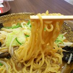 越後秘蔵麺　無尽蔵　たかさか家 - 