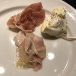 パルマ産生ハムとパンチェッタ