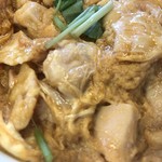 Nakau - 鶏肉と玉子はこんな感じ