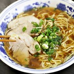 中国料理天津 - 醤油ラーメン