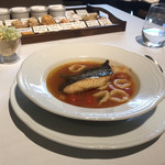 【SPECIALITAスペチャリタ】]（3,000円税抜）サービス料5%メイン【全国の漁港から直送　新鮮な鮮魚のアクアパッツァ】