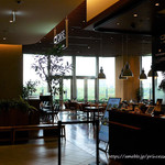 Q CAFE by Royal Garden Cafe - 