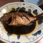 大衆酒場 まるちゃん - 煮魚（真鯛）