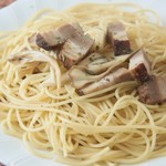 燻製ふじ味 - 自家製ベーコンのペペロンチーノ