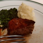 ウルフギャング・ステーキハウス 福岡店 - 熟成肉のステーキ