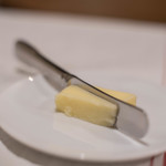 NOURA - 牛酪（バタ）