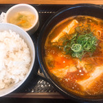 カルビ丼とスン豆腐専門店 韓丼 - 