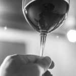 高脚杯（ぐらす）に掃愁帚（さけ）