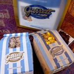 ギャレットポップコーンショップス 原宿店 - シカゴミックス ホワイトチョコ