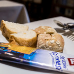 ピアチェボーレ - パン、グリッシーニ