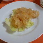 中華料理 唐韻 - <前菜>涼彩海蜇（中華クラゲ）＠580円。