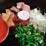 麺の極 はなみち - 鰹まぜそば（アップ）
