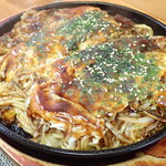 お好み焼すなっく藤 - お好み焼き　そば入り（700円）