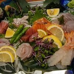 居酒家 花火 - お刺身盛り合わせ２