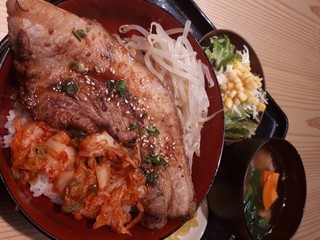 甲州肉炉端 炭とやまなし - 