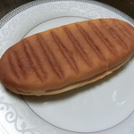 モグモグ パン - パニーニ ハム＆チーズ(250円)