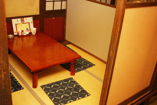 Kushinoya - 店内、半個室となっておりますのでゆっくりとお楽しみください。