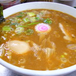 東京らぁめん ちよだ - 豚骨魚介系スープ