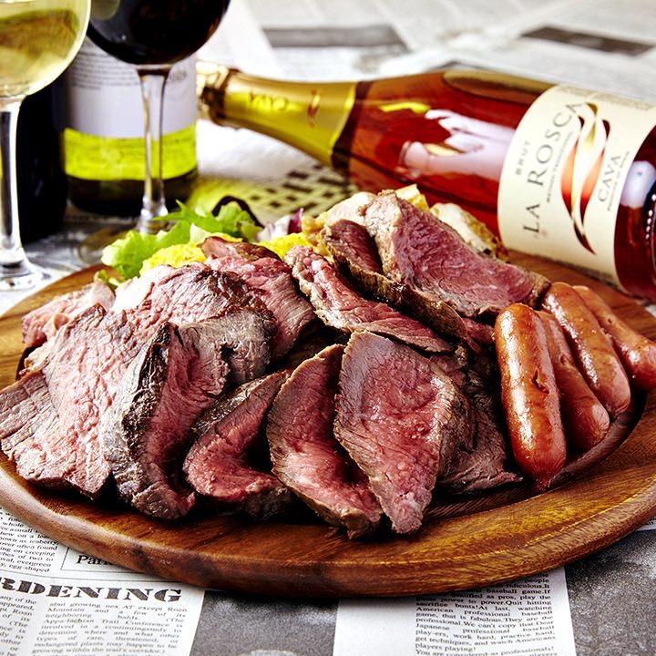 新宿 肉バル 牛鶏豚