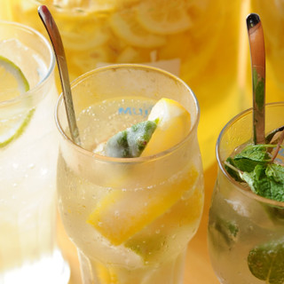 餃子酒場 さんくみ_2