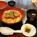 黒豚バラかつ丼