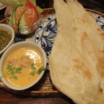 印度料理シタール - カレー２種・ナン付きのトライアルセット