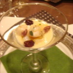 バカリ ダ ポルタ ポルテーゼ - 小柱とオリーブ、ウーヴァセッカのインサラティーノ