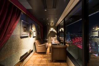 Nyu Matsusaka - ダイナミックな眺望を独占できるソファ個室
