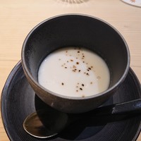 鮨 なんば 日比谷 - 白子のすり流し