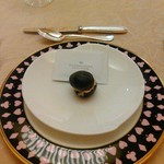 クイーン・アリス - アミューズ(突出し)