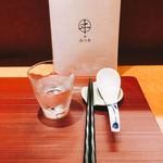 麺 みつヰ - テーブルセッティングがオシャレ