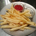 クラフトビアマーケット 神田店 - フレンチフライ