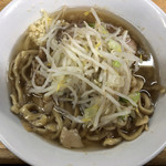 ラーメン二郎 - ラーメン 750円　麺半分・全部ちょっとで