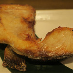 酒菜坊 橋蔵 - ブリカマの塩焼き？　ズームアップ