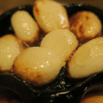 酒菜坊 橋蔵 - にんにくオイル焼き　ズームアップ