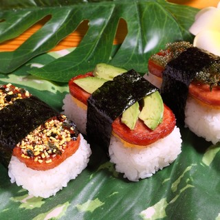 "Spam Musubi" is available from the morning! Recommended for takeaway!!!