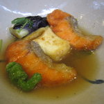 旬菜 和花 - おろし煮は控えめな味付けで、大助の身の旨さの引き立て役に。