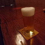 青山　彩 - 生ビール サッポロ黒ラベル 590円