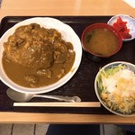 みょうが屋 - 【2018年10月】メンチカツカレー＠880円 （＋ルー増量＠150円）合計1,030円、提供時。