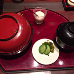 天ぷら 左膳 - 天丼ランチ（配膳時）