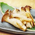 Grilled King Kingfish with butter and soy sauce