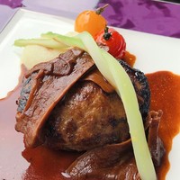 R restaurant & bar - 