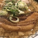 ばんから - ばんからラーメン 650円
            角煮 朝サービス