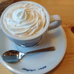 珈琲所コメダ珈琲店 - ウインナーコーヒー510円