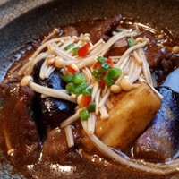 龍天門 - 和牛肉のサテーソース炒め